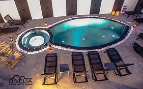 Divelia Hotel